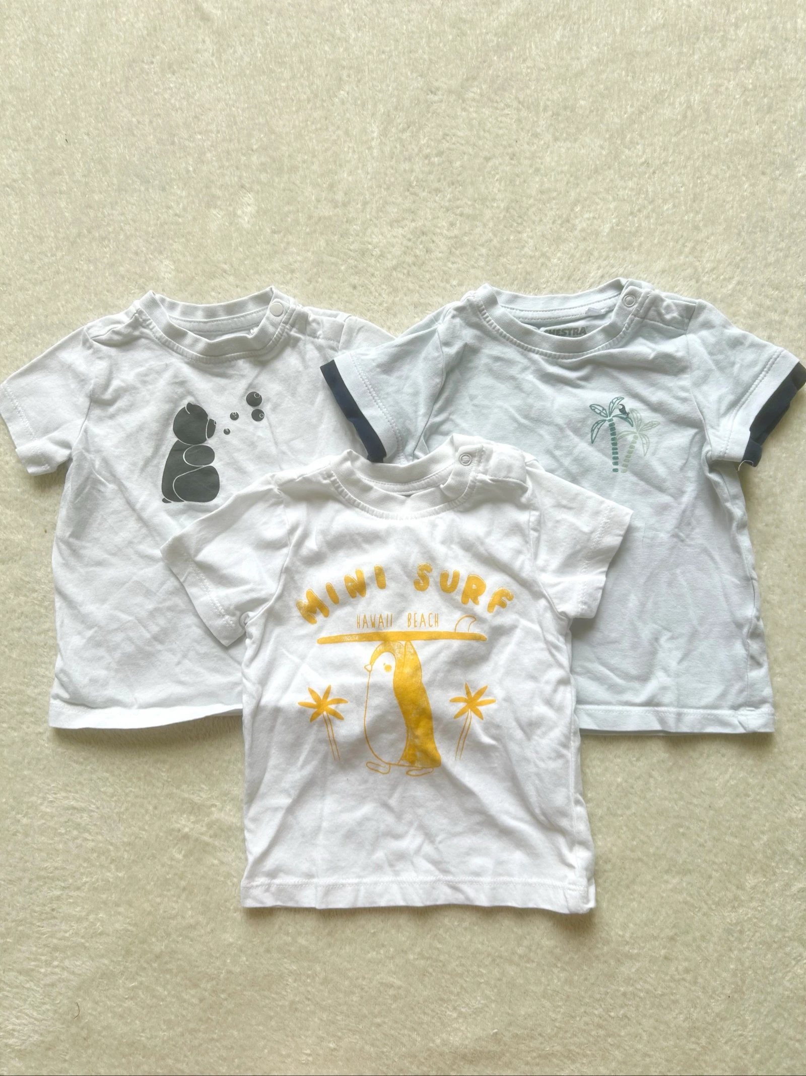 Lot 3 T-shirts Neufs • Taille 6 mois 